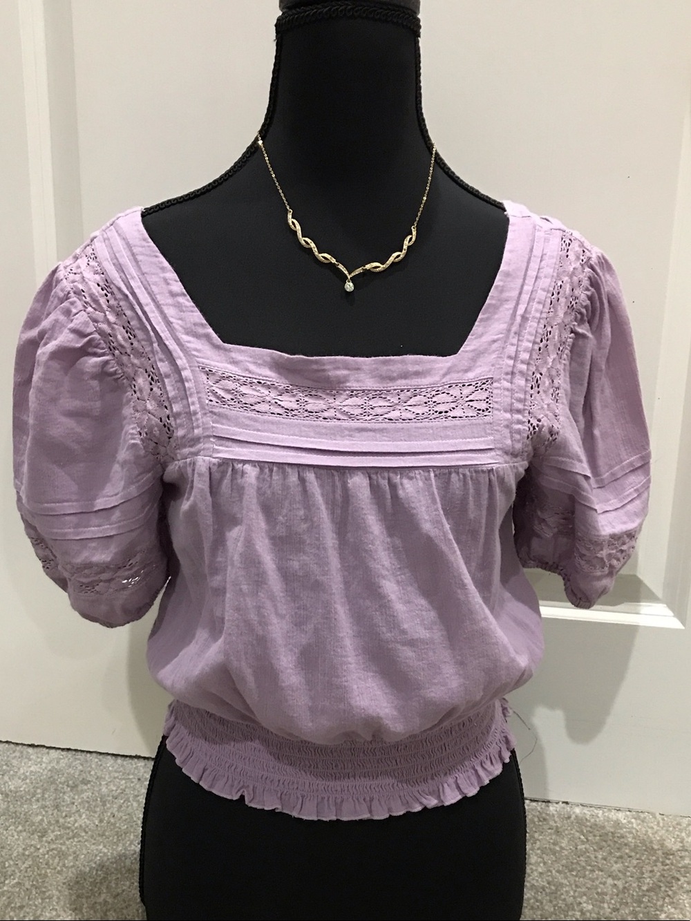 Square-Neck Lace-Trim Puff SleeveCrop Top  Blouse — Lilac